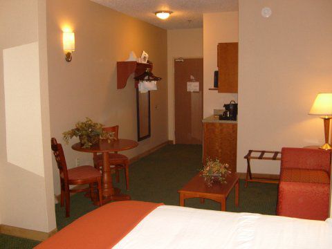 Holiday Inn Express Hotel And Suites Valparaiso, An Ihg Hotel חדר תמונה
